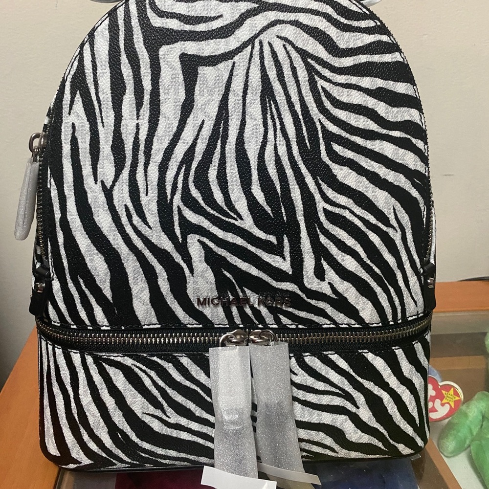 Michael Kors Rhea Zip Medium Backpack - Picture 2 of 8